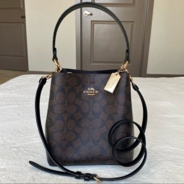 Coaach bucket bag premium quality with box