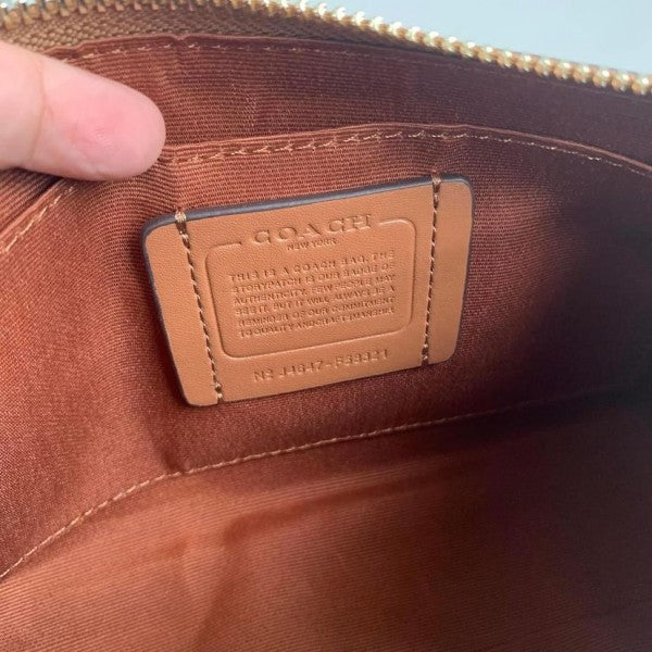 Coaach messico signature sling bag premium quality with box