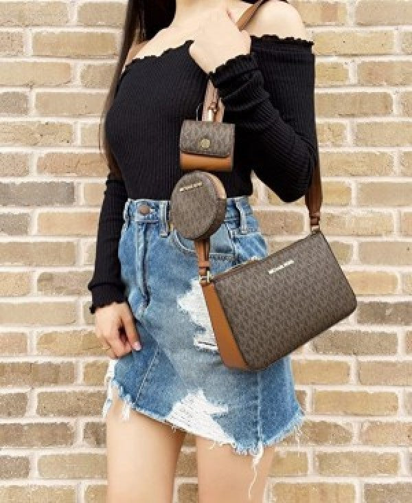 MichaelKors Pochette for Women bag with box