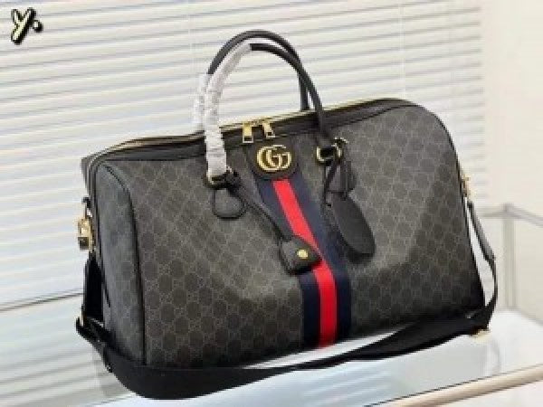 GUCCI DUFFLE BAG PREMIUM QUALITY WITH DUST COVER