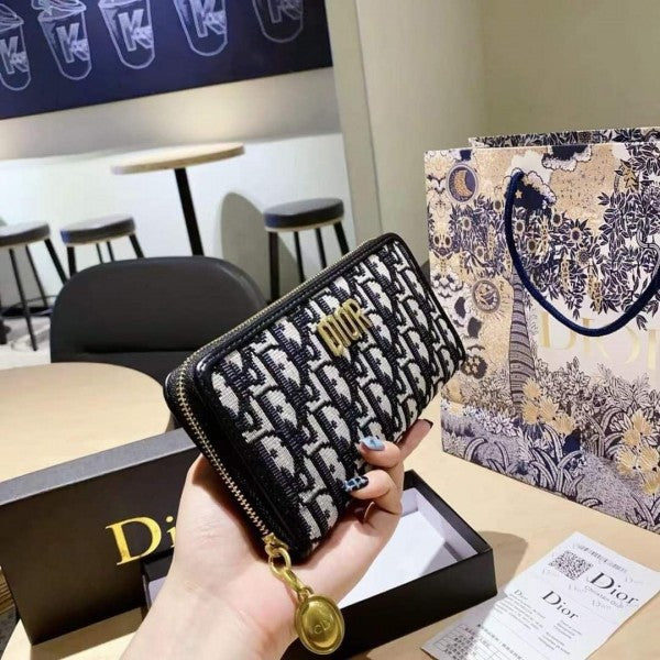 Diior long wallet black colour premium quality with box