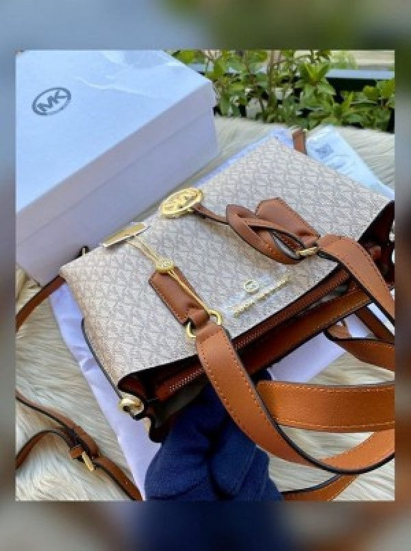 Miichael Korrs speedy bag premium quality with box