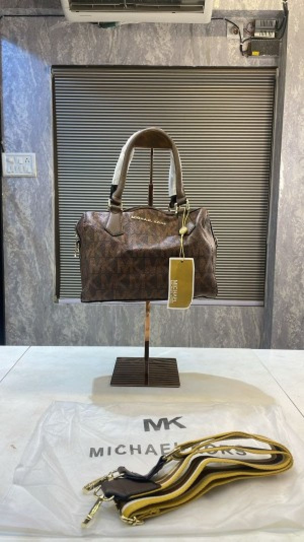 Miichael korrs boston handbag sling bag