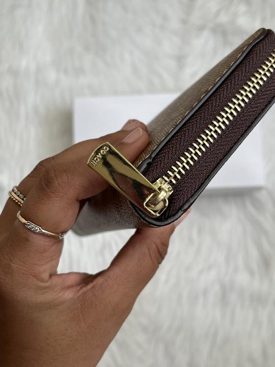 Coacch long wallet premium quality with box