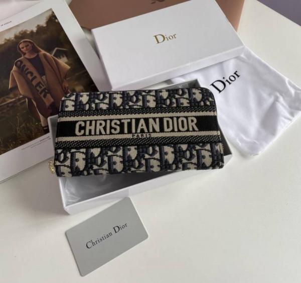 christian dior zipper wallet for women with box