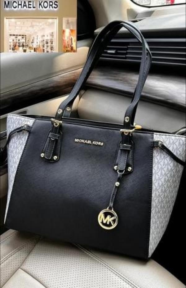 Miichael korrs voyager jet set print tote bag with dust bag