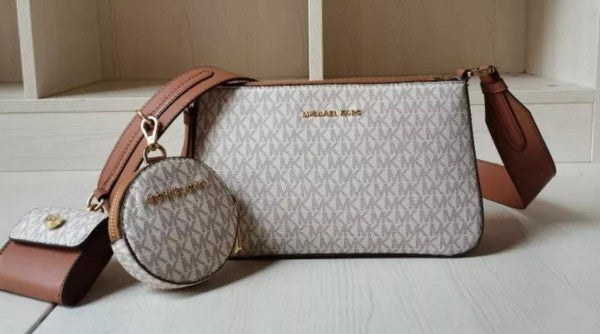 MichaelKors Pochette for Women bag with box