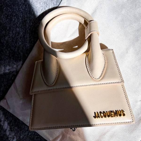 Jaccquemus Le Chiquito Noeud mini leather bag with box premium quality