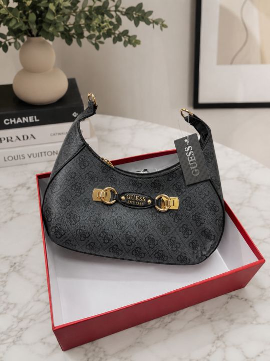 GUES Carrie shoulder bag with Box premium quality