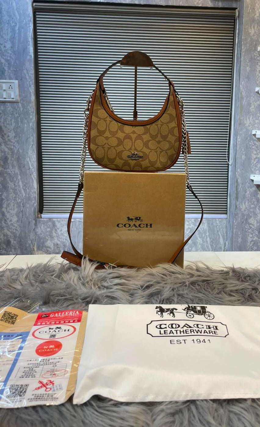 Coachh Mini Crossbody bag With OG Box & Dust Bag