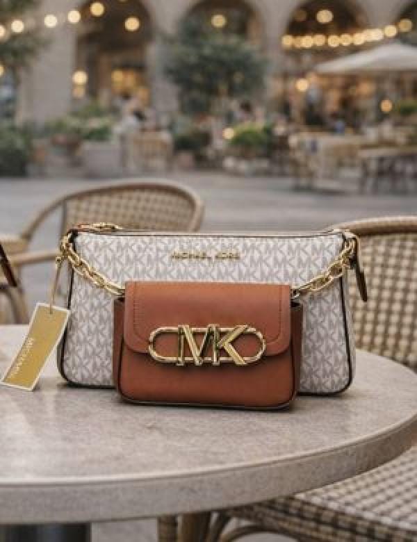 Michaell korrs parker crossbody bag with og box with premium quality