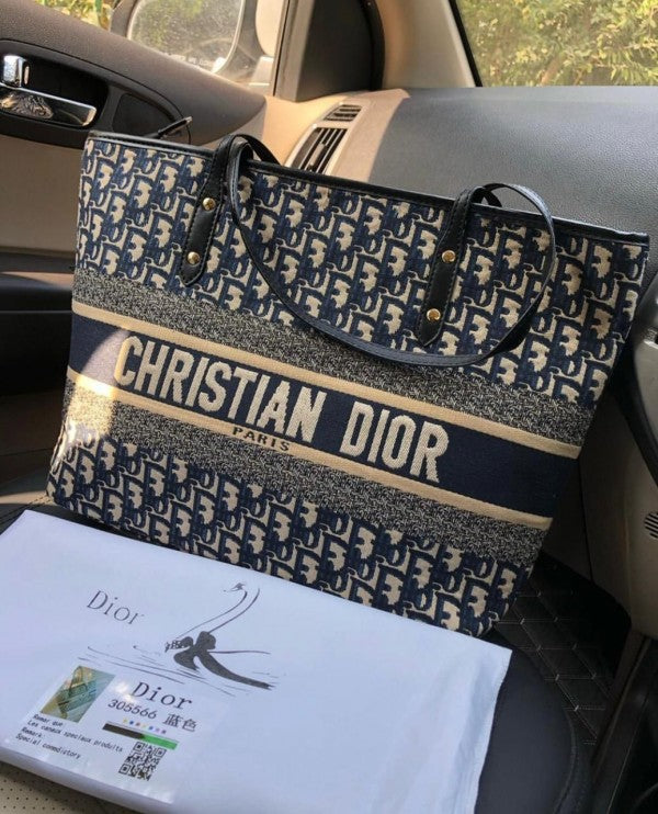 Diior tote bag with dust cover with premium quality
