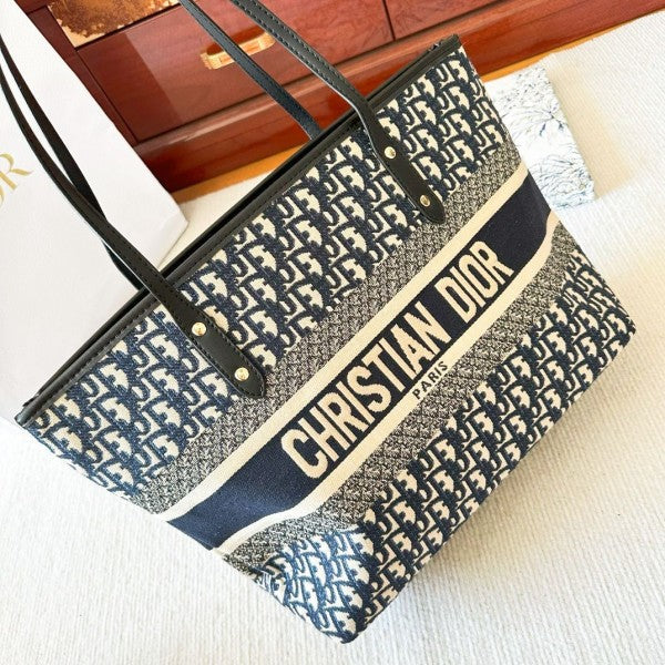 Diior tote bag with dust cover with premium quality