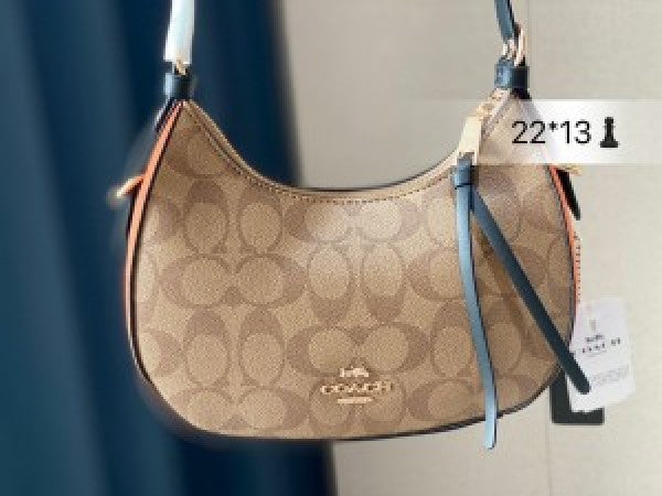 Coach_ kleo hobo bag in signature canvas bag with box