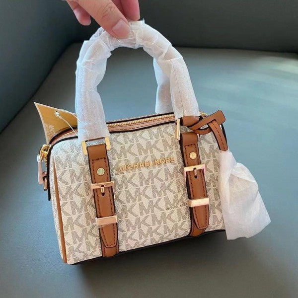 MichaelKors Bedford Legacy Bag with box