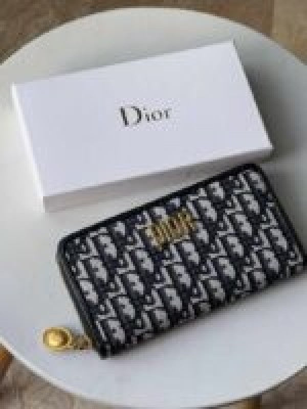 Diior long wallet black colour premium quality with box