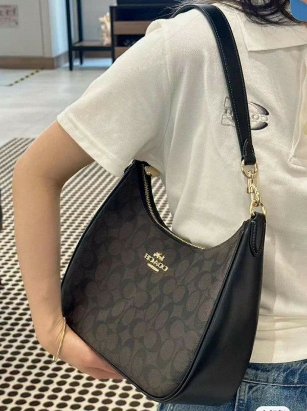 Coaach hobo Teri sling bag premium quality with box