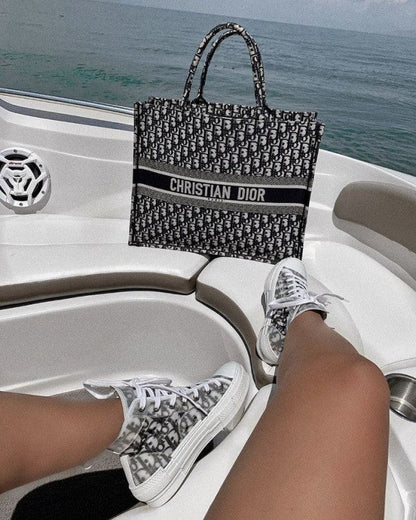 Christian Dior book tote bag premium quality with scarf&amp;og box