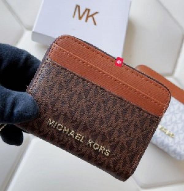 Michaell Kors Mini Wallet With Box