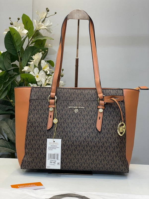 Michael kors suvillan tote bag with dust bag