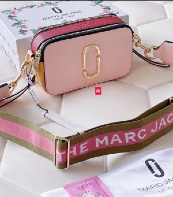 MARC JACOBS Snapshot Bag with box