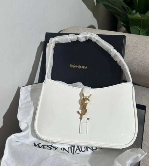 Saiint Laurrent patent hobo bag glossy with og box
