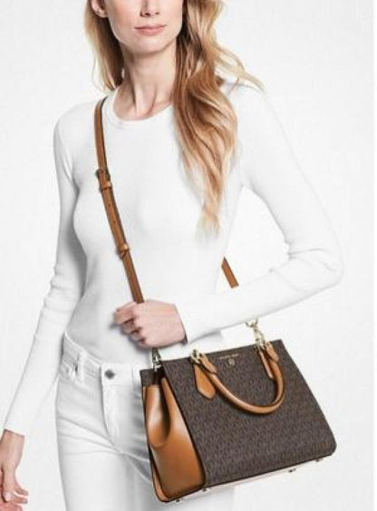 Michaell Korrs Marilyn Stachel Bag With og box Sling belt