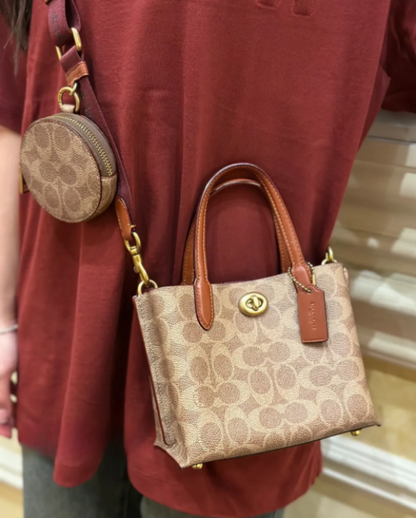 Coach Willow Pochette Crossbody Bag With Box Dustbag Slingbelt Coinpouch