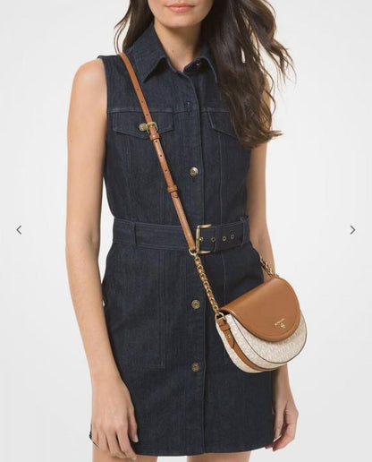 Michael Kors jet set charm textured hand bag premium quality with box