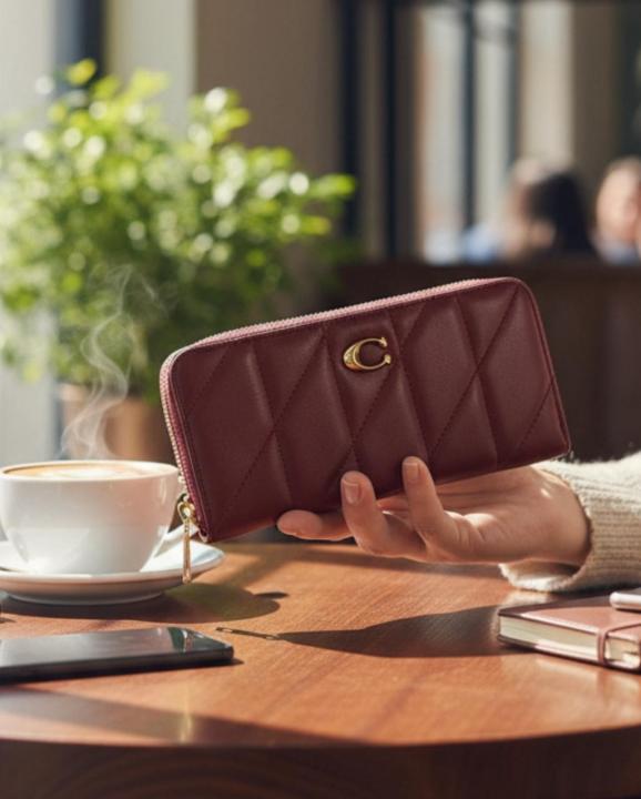 Coach zip Wallet With Original Box