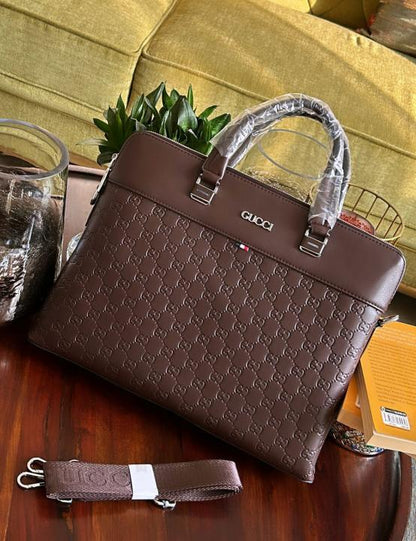 Gucci Laptap bag with Dust Cover premium quality