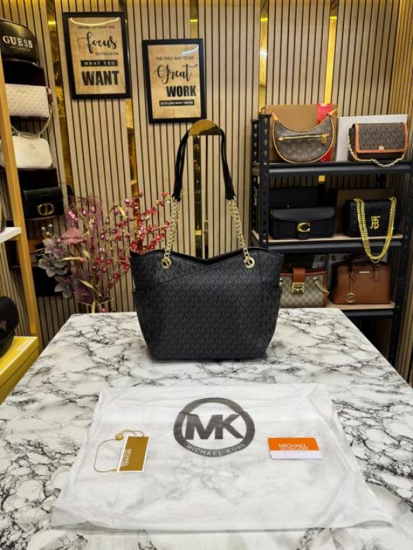 Michael Kors Jet Set Travel Chain Shoulder Tote Bag Witch Dust Bag