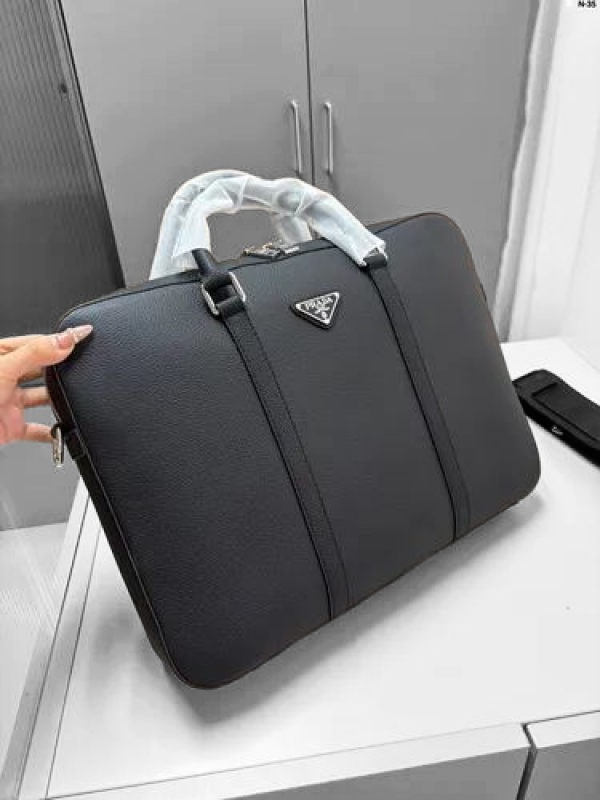 Pradaa Laptop bag with dust cover premium quality