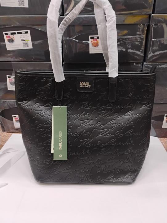 Karll Lagerfeld Embossed Logo Tote Para Mujer Original With Dust Bag