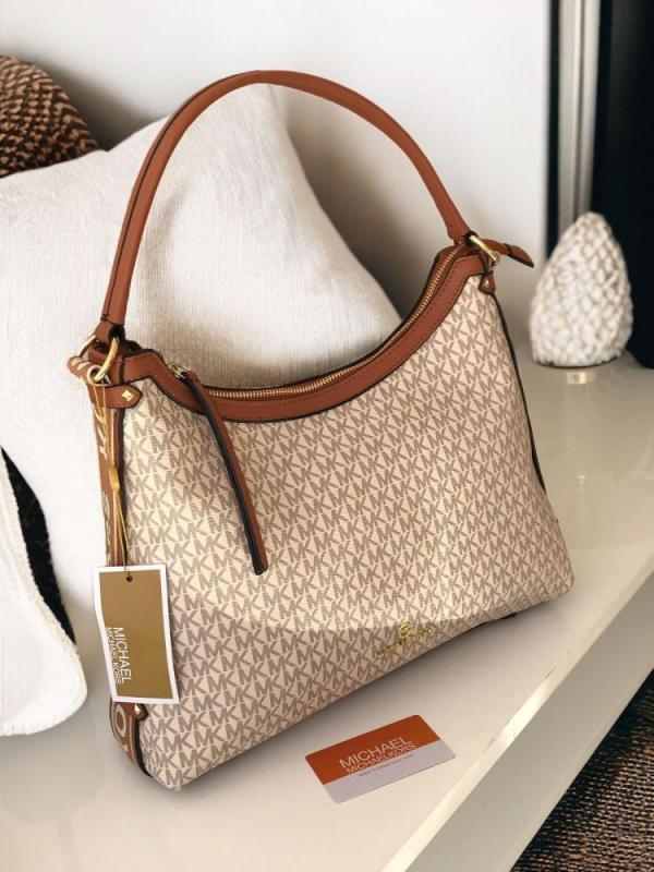 Michael Kors Hobo Shoulder Bag With Dust Bag Includes Logo