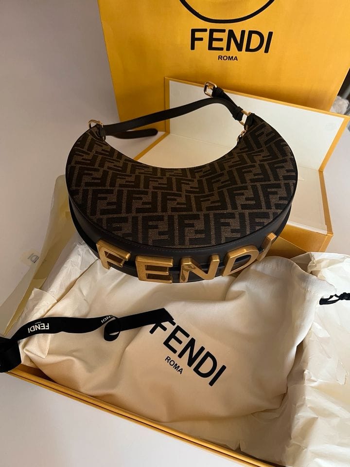 Fendii graphy hobo sling bag with box