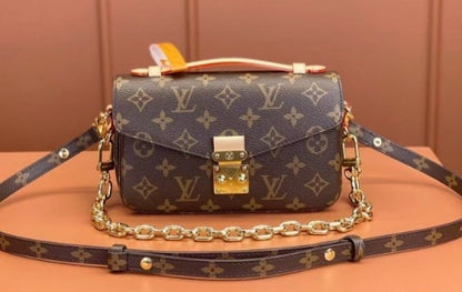 LOUIIS VUITTON PETITE PALAIS BOX PACKING