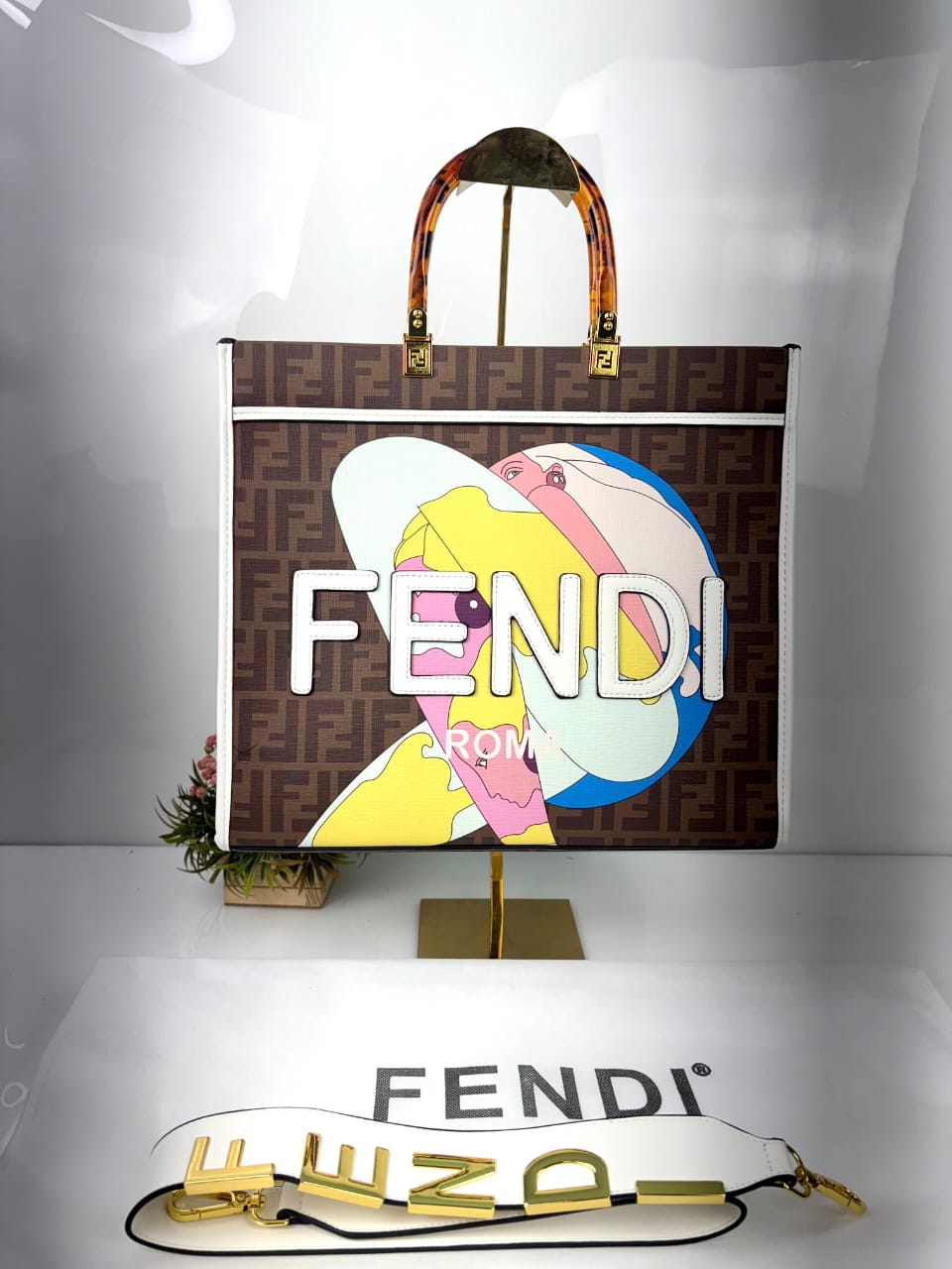 Fendi roma sunshine large size tote bag with dust cover