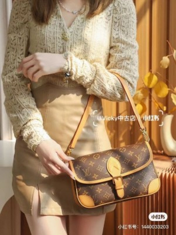 Louis Vuitton Diane PM Sling Bag With Orignal Box
