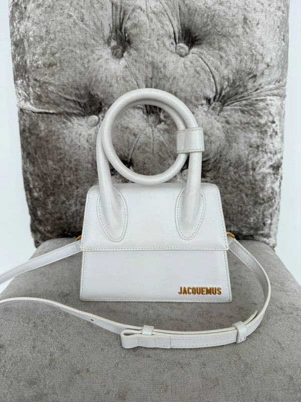 Jaccquemus Le Chiquito Noeud mini leather bag with box premium quality