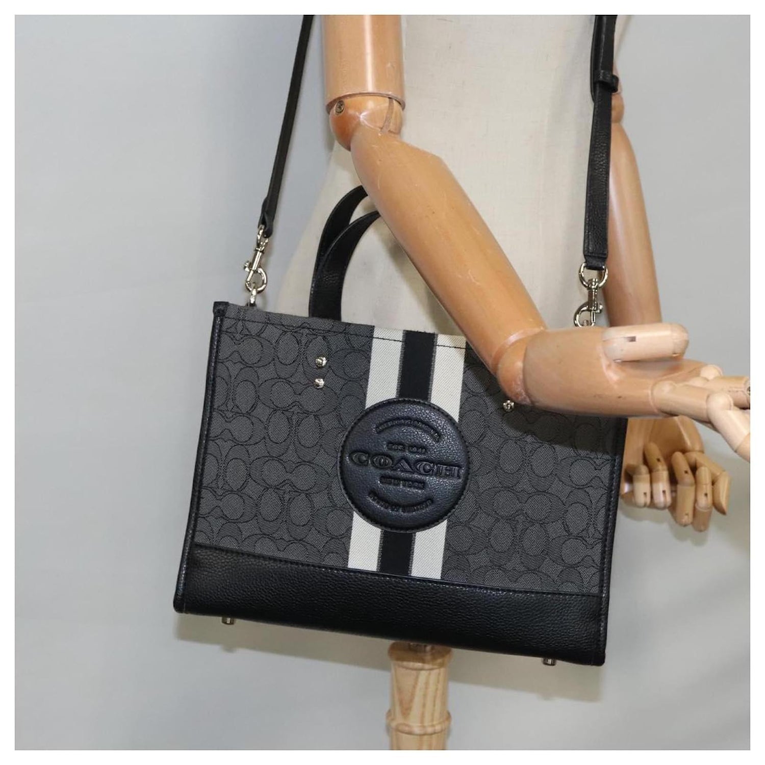 Coaach dempsey carryall signature jacquard stripe and patch with box