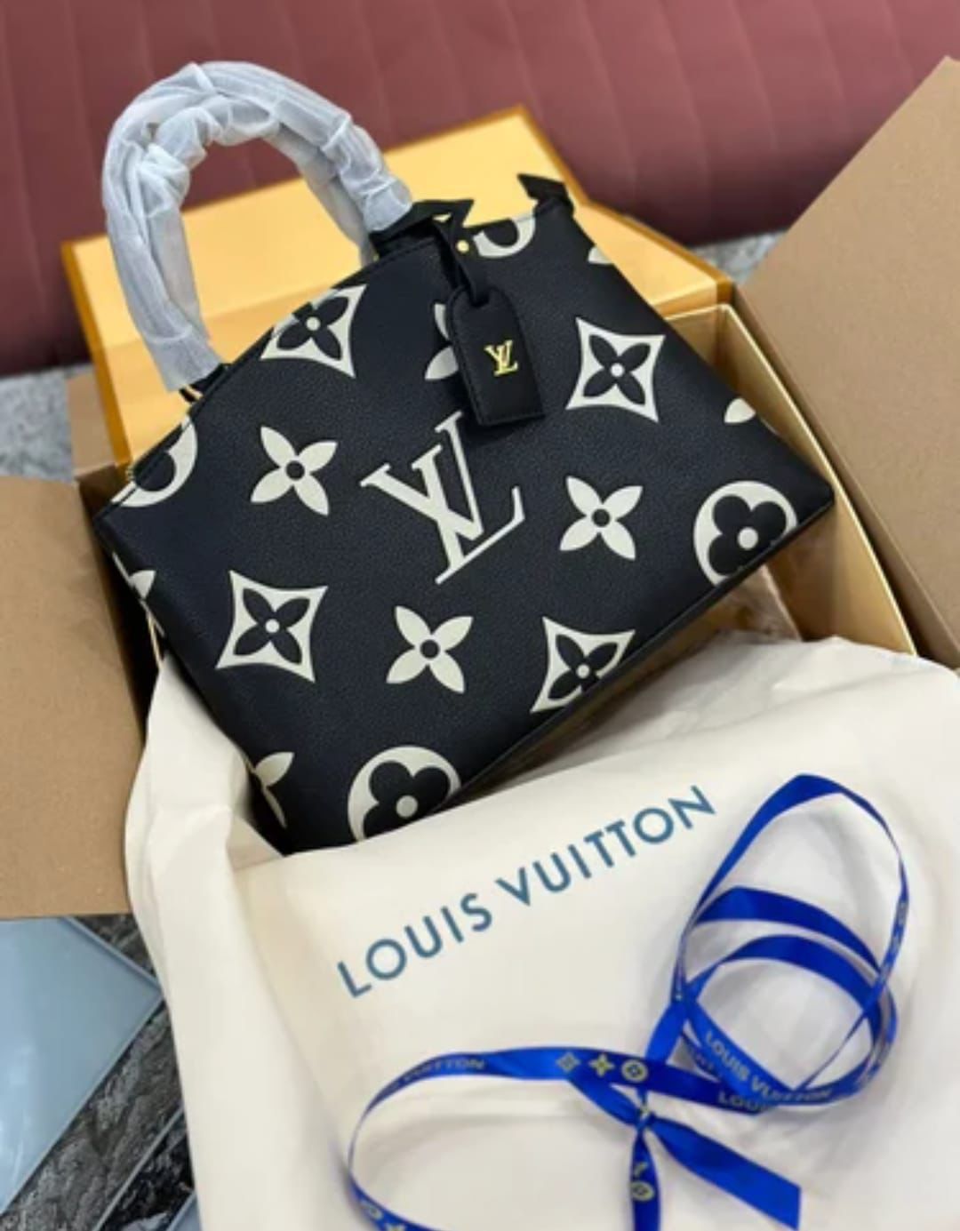 LOUIIS VUIITTON PETITE PALAIS DUBBLE BOX PACKING