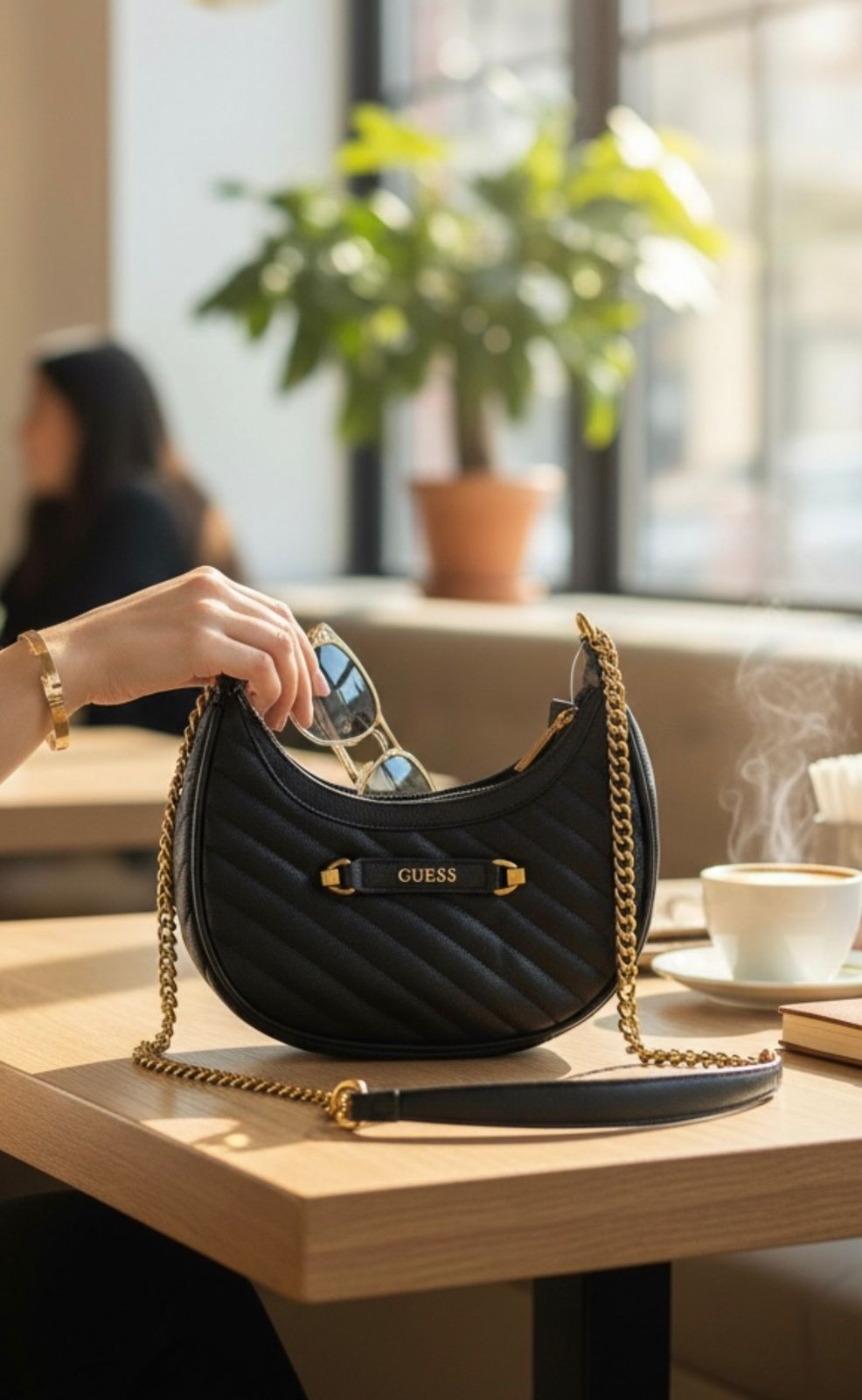 GUEESS DEA TOP ZIPPER SHOULDER BAG WITH BOX