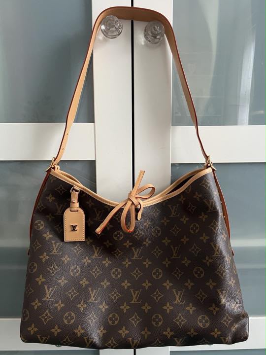 Louiis vuttion carryall handbag with box