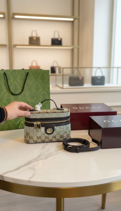 Guccii vanity bag premium quality with Double box packing