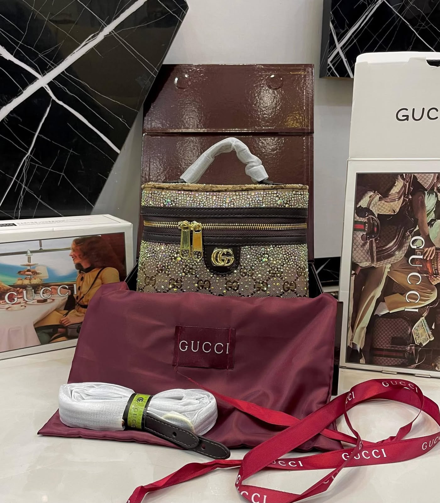 Guccii vanity bag premium quality with Double box packing