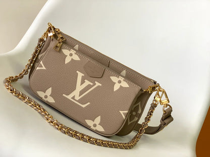 Louiis Vuitton Multi Pochette Accessoires bag With Double Box premium quality