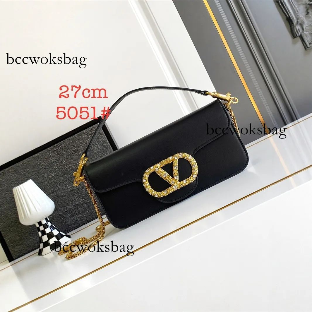 Valeentino garavani handbag with box premium quality